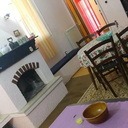 Apartament Apartman Mansarda *